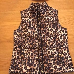 Leopard Print Sleeveless Vest